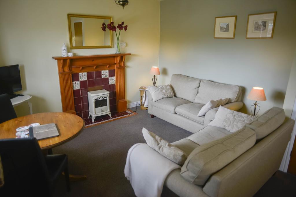 The Whitestonecliffe Inn Sutton  Екстер'єр фото