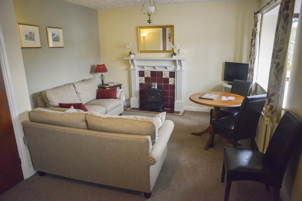 The Whitestonecliffe Inn Sutton  Екстер'єр фото